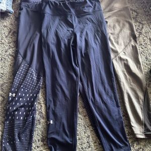 Three under armour leggings sold as one women’s size small